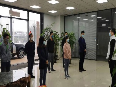 同心同行，共抗时艰！